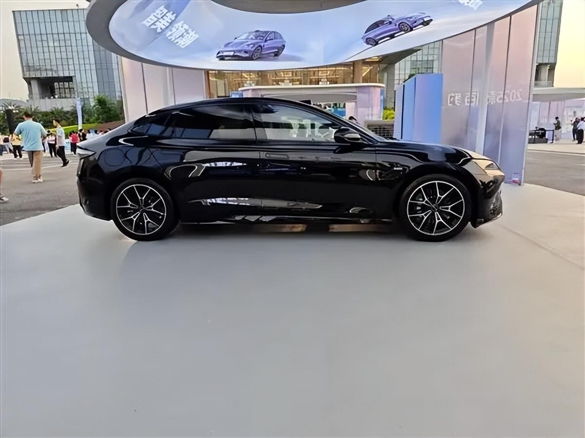 17.58万元起！比亚迪海豹EV 2025款正式上市