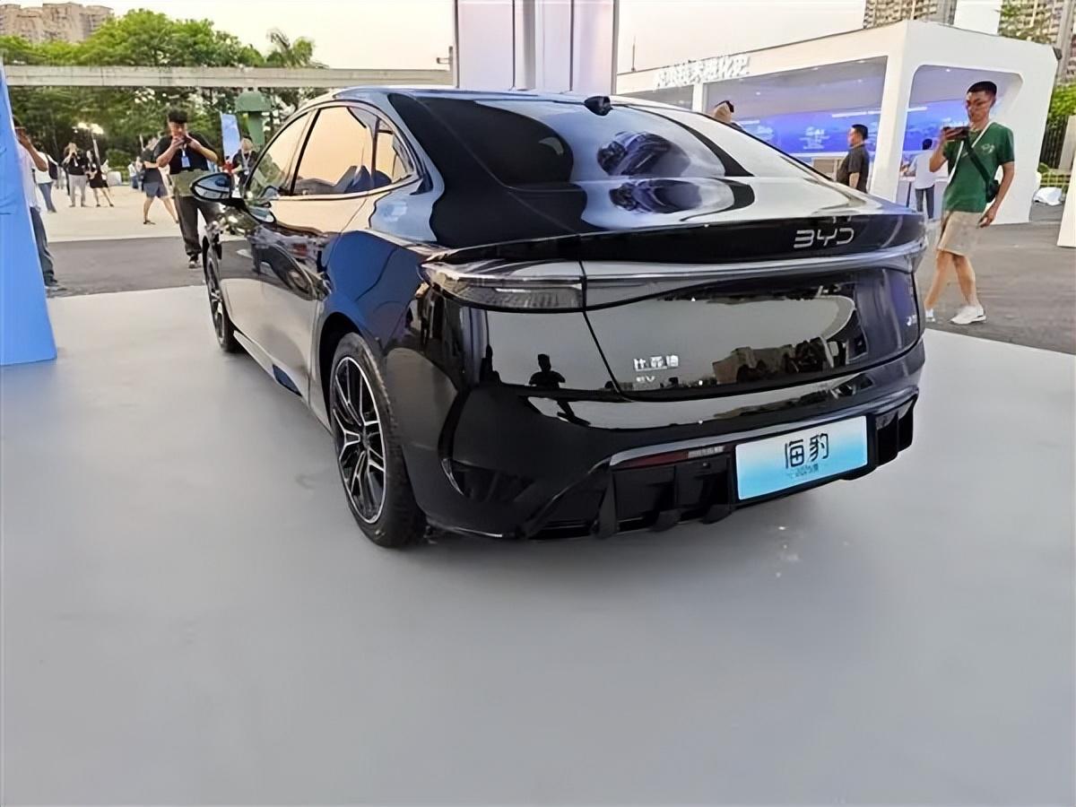17.58万元起！比亚迪海豹EV 2025款正式上市