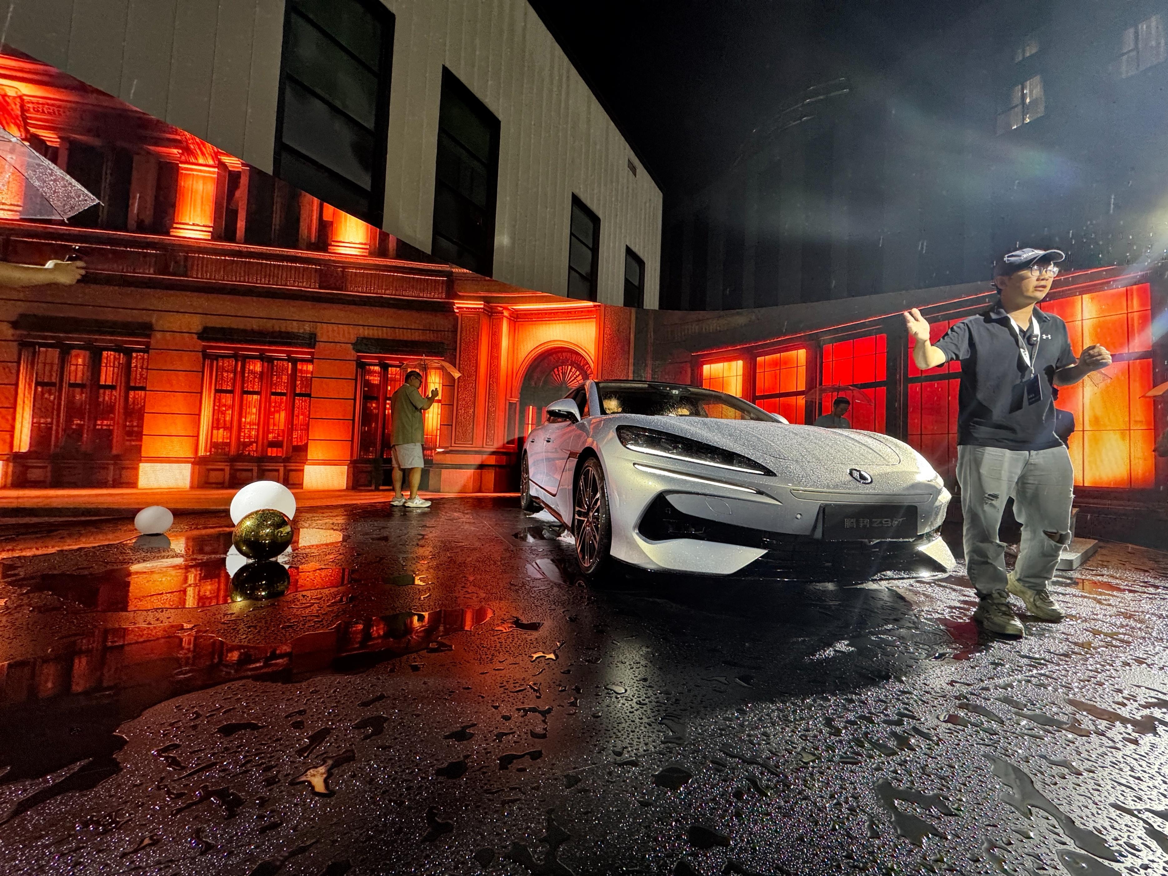 价格33.98万元起！腾势 Z9 GT正式上市