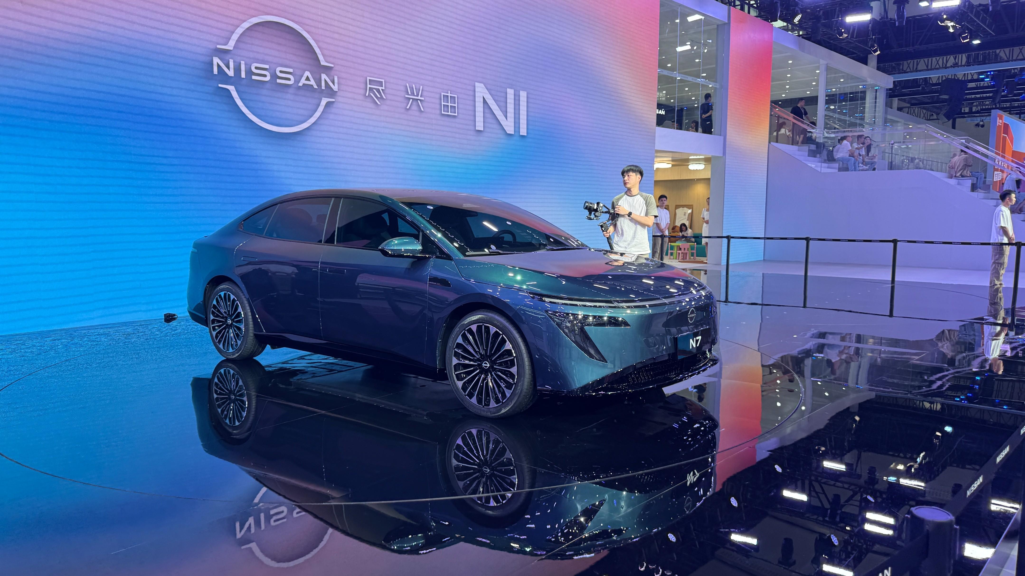 2025年内上市！日产全新车型N7在广州车展首发亮相