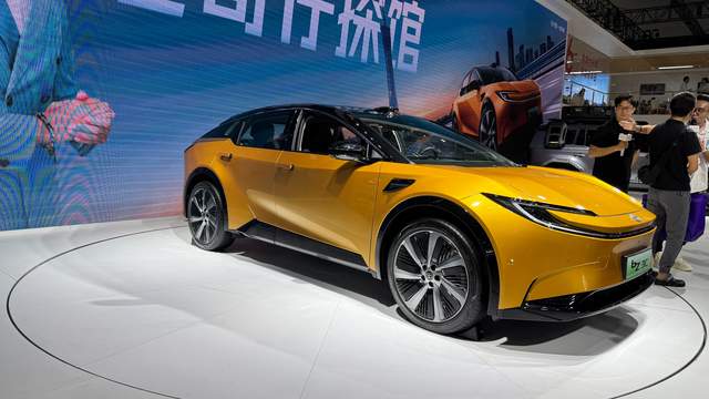 配有Toyota Pilot高阶智驾系统!一汽丰田bZ3C在广州车展首发亮相