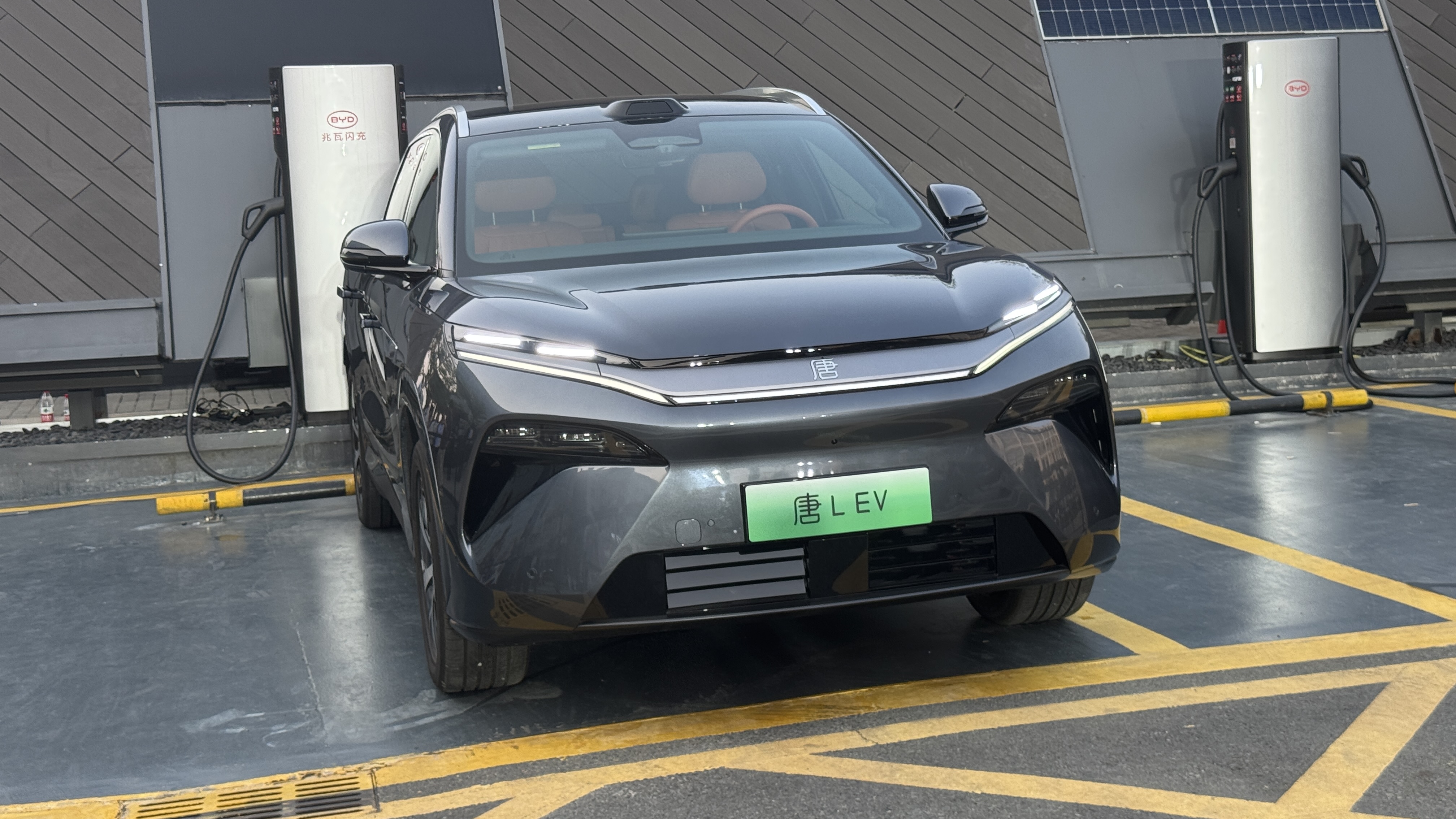 指导售价22.98万元起!比亚迪全新SUV唐 L正式上市