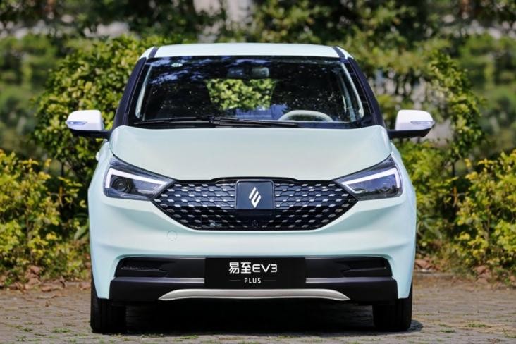 12.98万/6.28万起,羿驰05&易至EV3 PLUS开启安全出行新范式