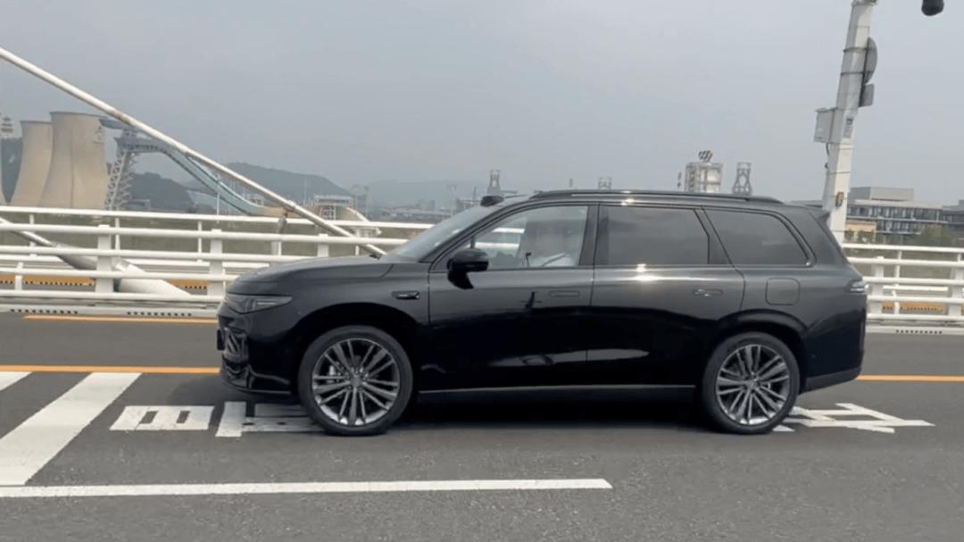 零跑C16、比亚迪唐、理想L8、问界M8谁更适合大家庭?