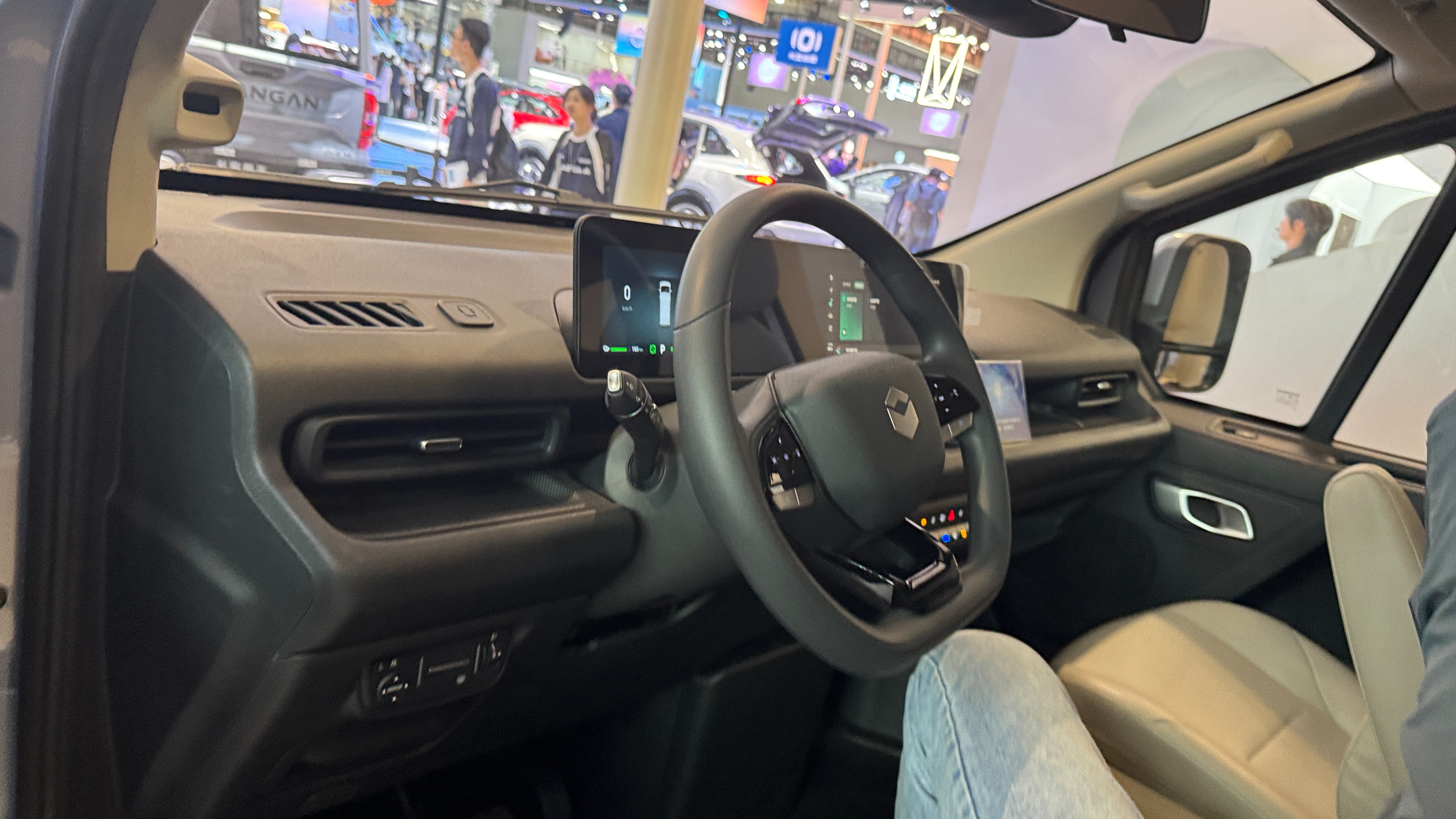 预售价11.99万元起!长安凯程V919全系开启预售