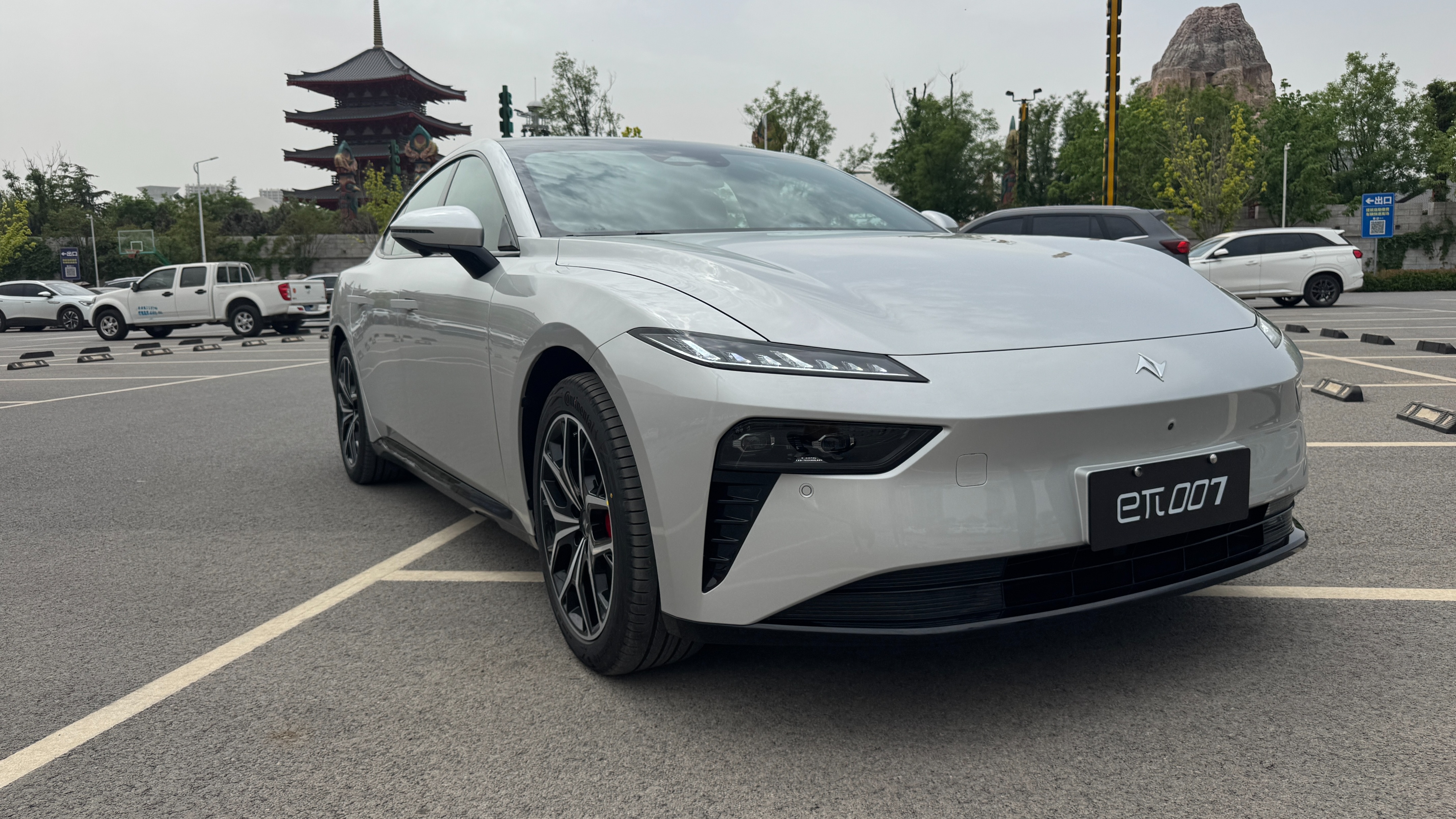 11.99万元起售!东风eπ007 2025款正式上市