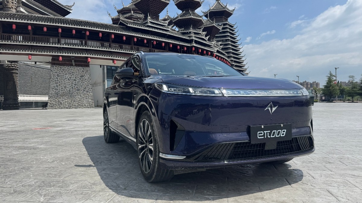 试驾2026款东风奕派eπ008六座版 重新定义“大舒适家”