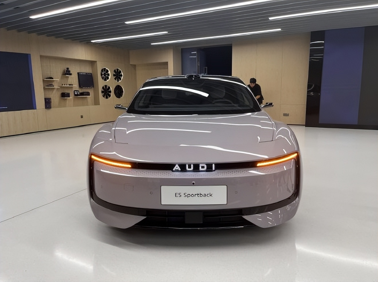 预售价为23.59万起!上汽奥迪 AUDI E5 Sportback开启预售
