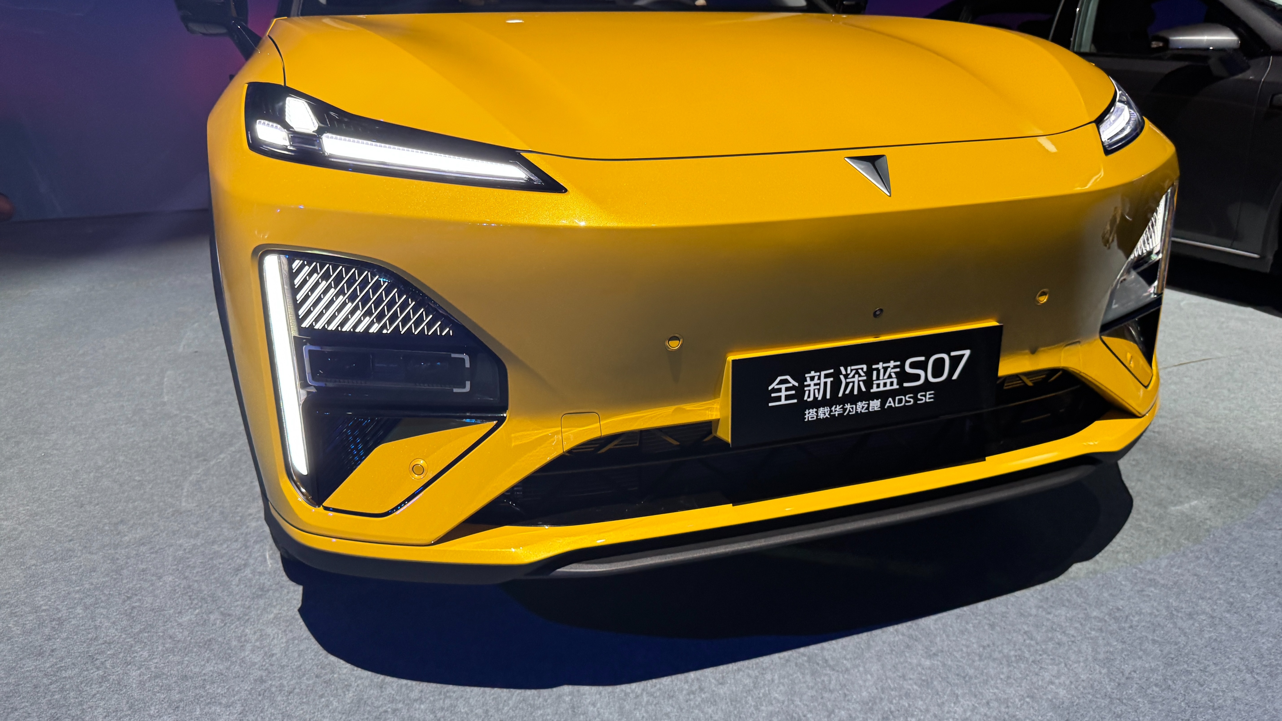 指导售价15.69万元起!深蓝全新S07正式上市