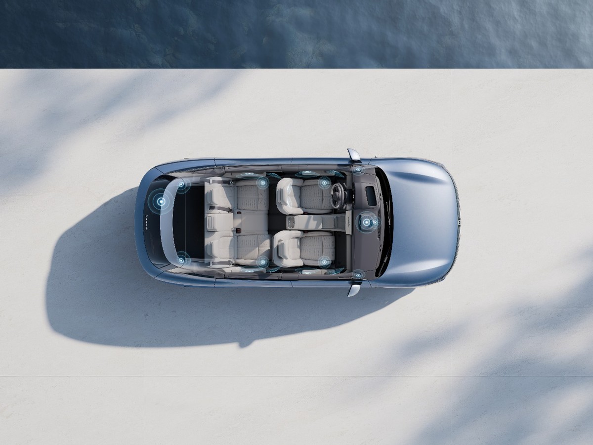 焕新极氪7X正式上市，限时售价21.98万元起