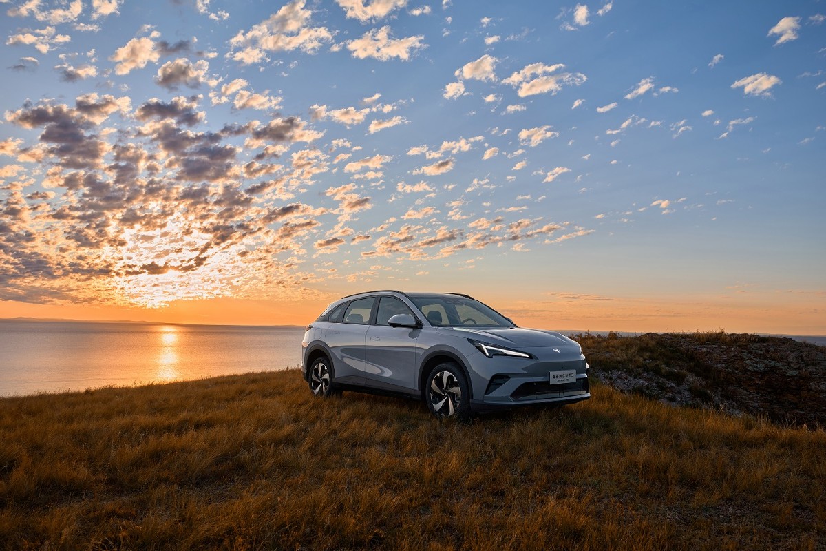 10.98万起，最像纯电的高效能增程车全新阿尔法T5上市