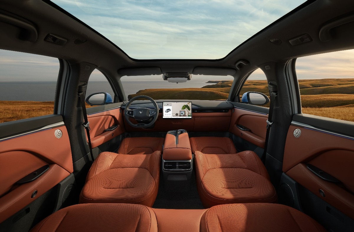 10.98万起，最像纯电的高效能增程车全新阿尔法T5上市