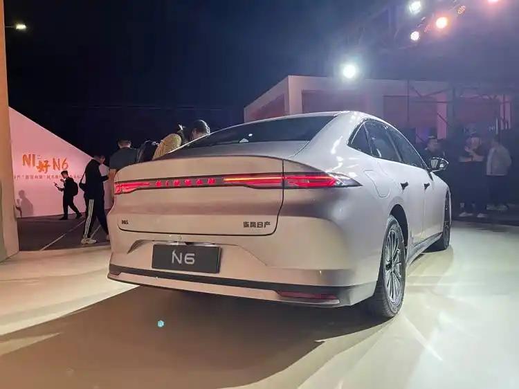 预售价10.69万元起！日产全新车型N6开启预售