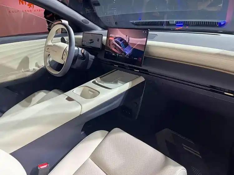 预售价10.69万元起！日产全新车型N6开启预售