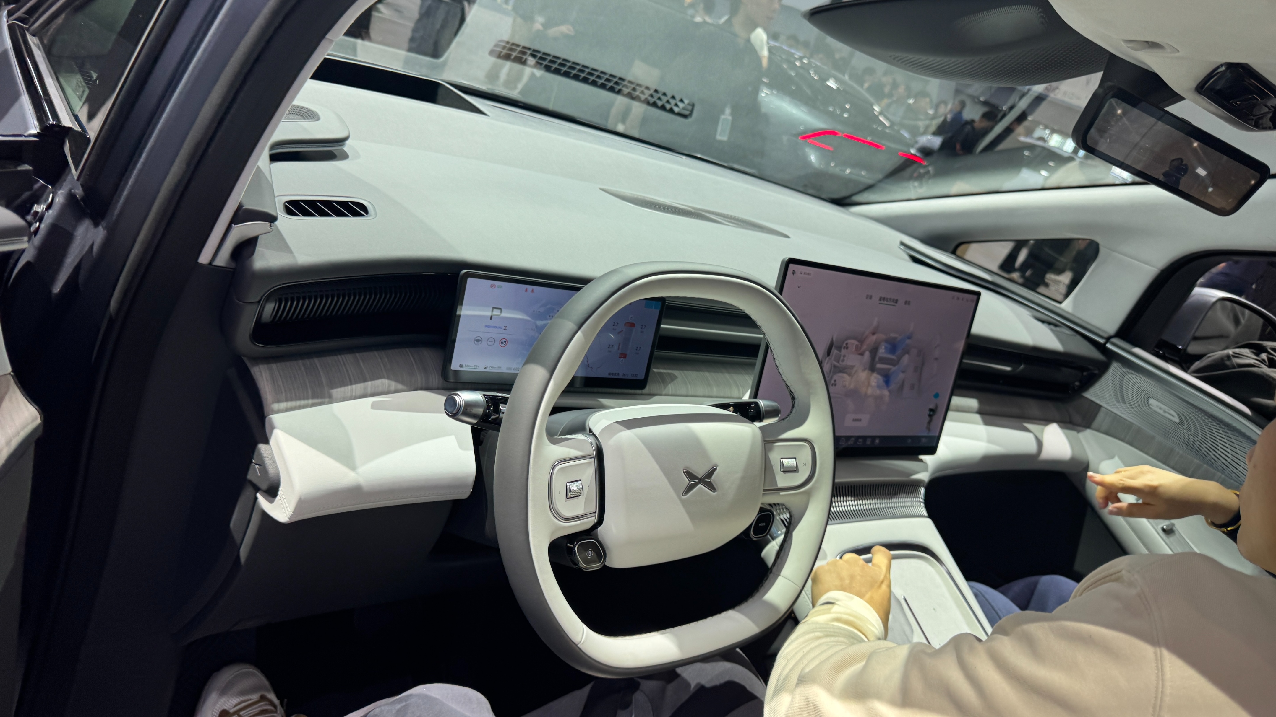 指导售价30.98万元起！小鹏X9超级增程版正式上市