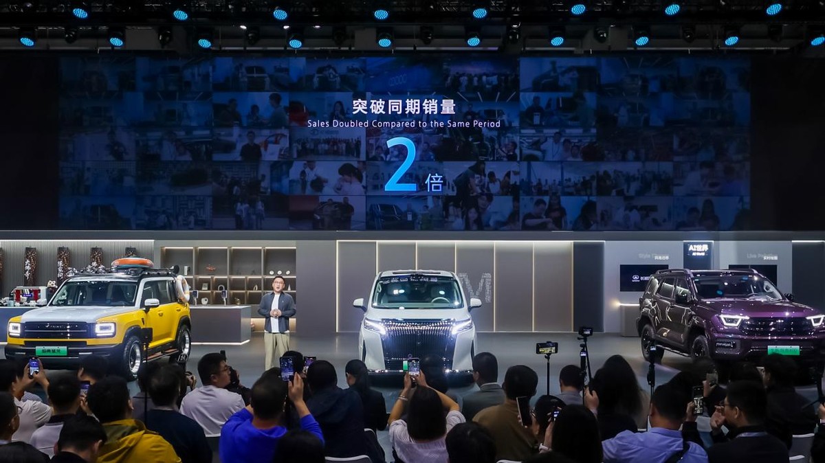 魏牌闪耀广州车展：VLA辅助驾驶大模型即将“上车”