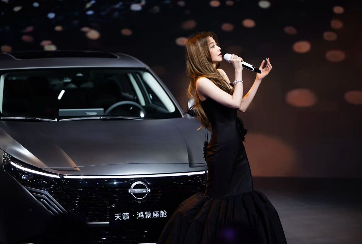 东风日产天籁·鸿蒙座舱正式上市，限时诚意价12.99万元起！