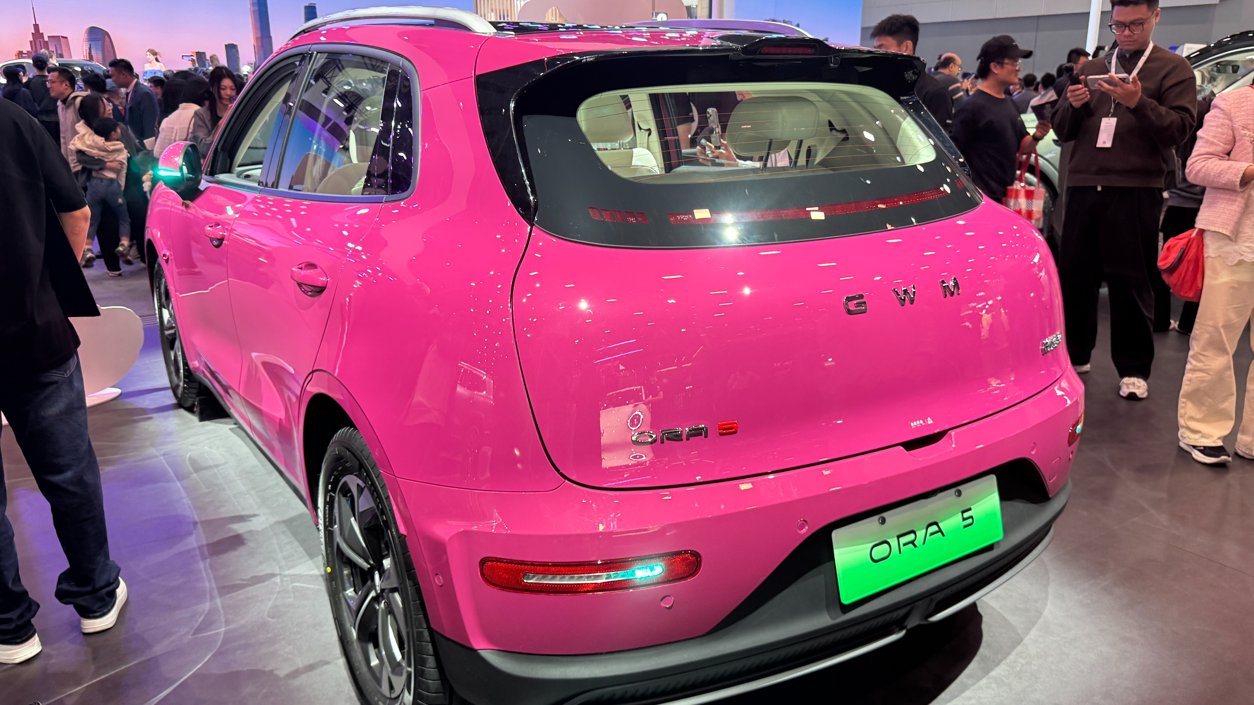 售价为9.98万元起！欧拉 5正式上市