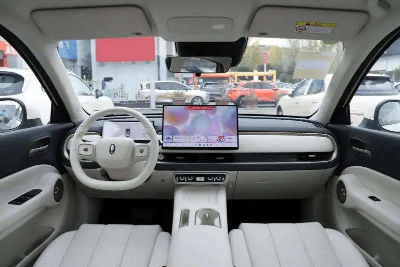 售价为9.98万元起！欧拉 5正式上市