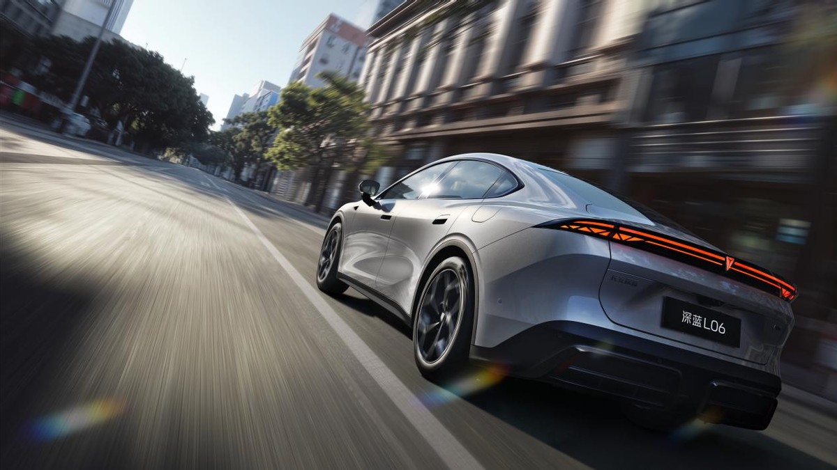 深蓝L06新国补叠加购车福利，至高可省2.55万元