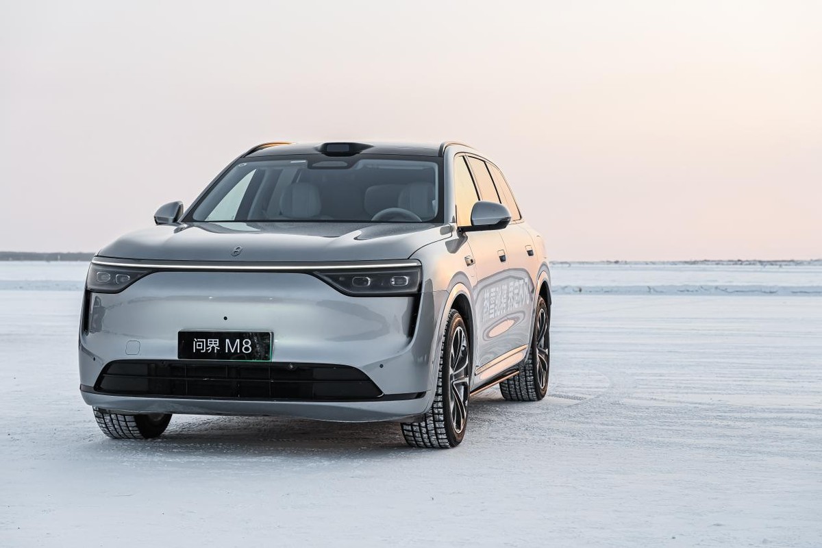 零下30℃征服冰雪！问界M8成功挑战五大连池极寒试炼