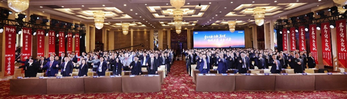 东风风神2025：逆势增长37%，靠什么让经销商与用户双赢？