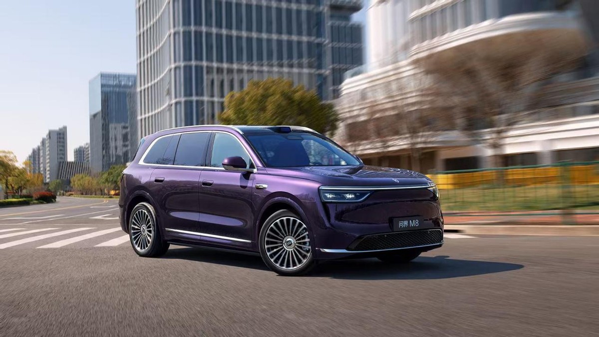 从容赴团圆！问界M8重塑40万级春节出行新体验