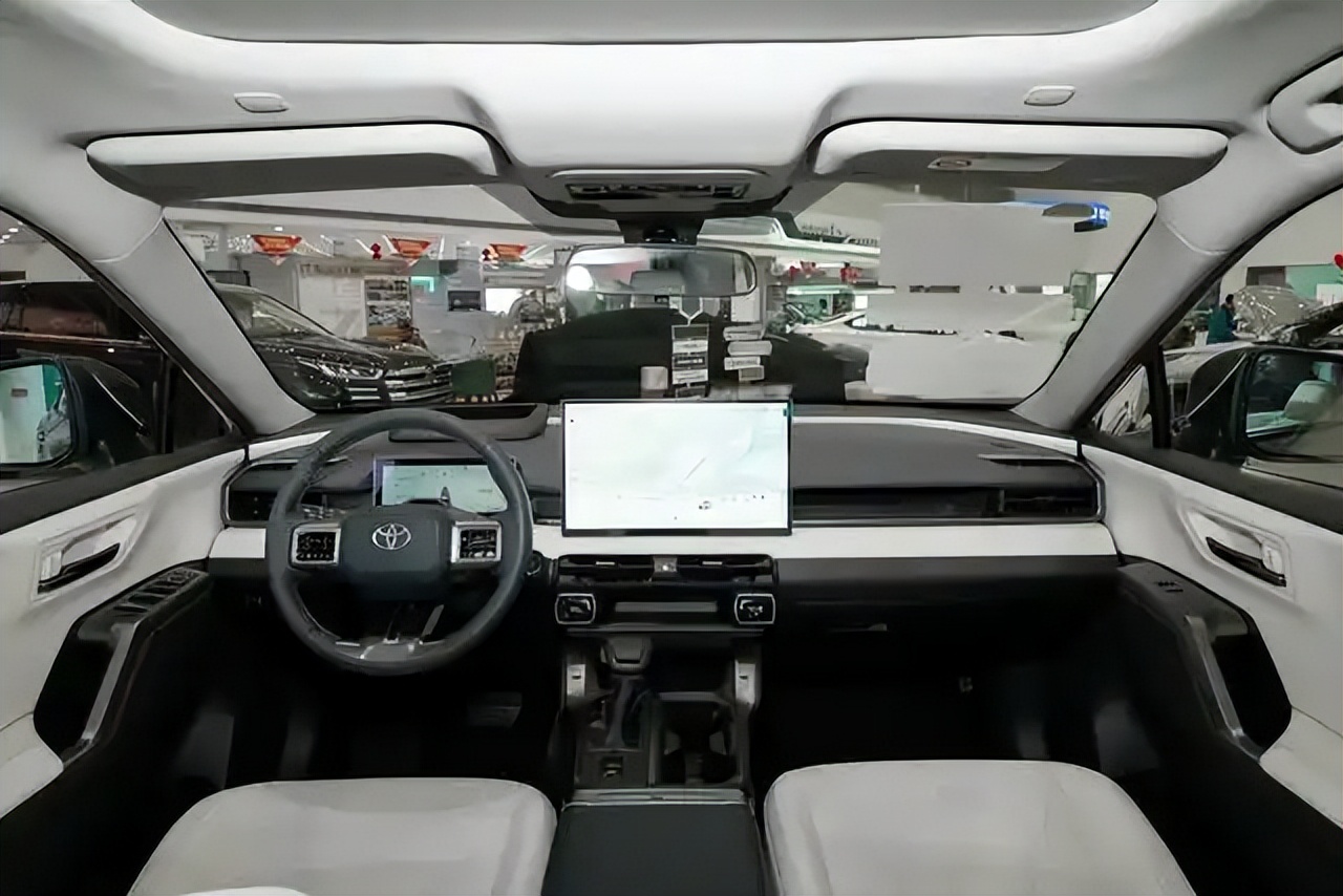 指导售价16.98万元起！广汽丰田全新威兰达 AIR版的正式上市