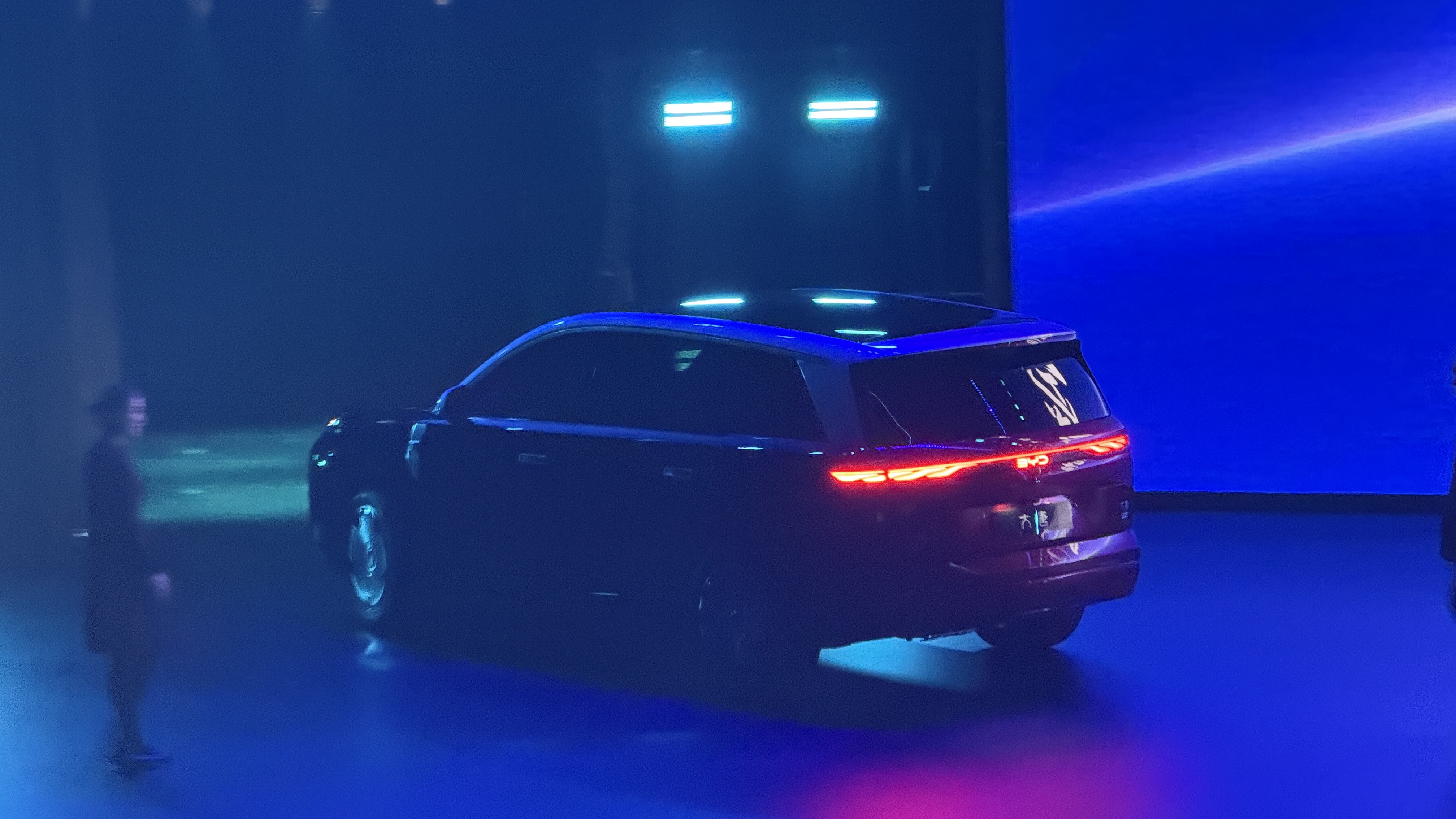 最大续航可达950km，9min充满电！比亚迪大唐 EV正式亮相