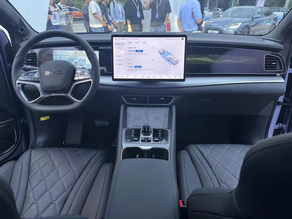 指导售价 15.99 万元起！比亚迪海狮06 EV 2026款正式上市