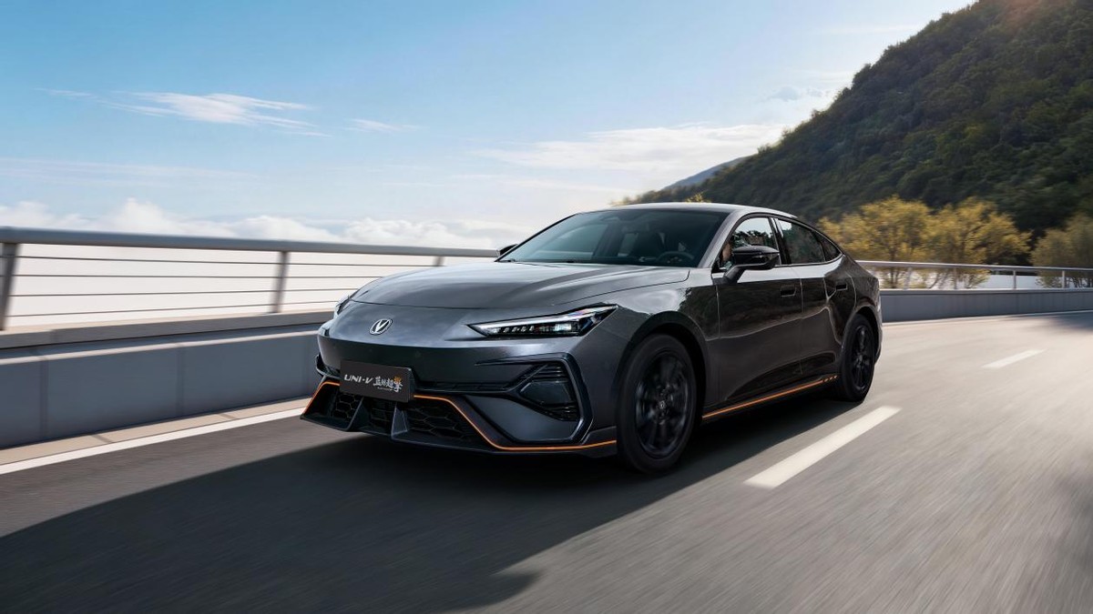 全球混动看中国！长安蓝鲸超擎混动城区油耗迈入“2L”时代！