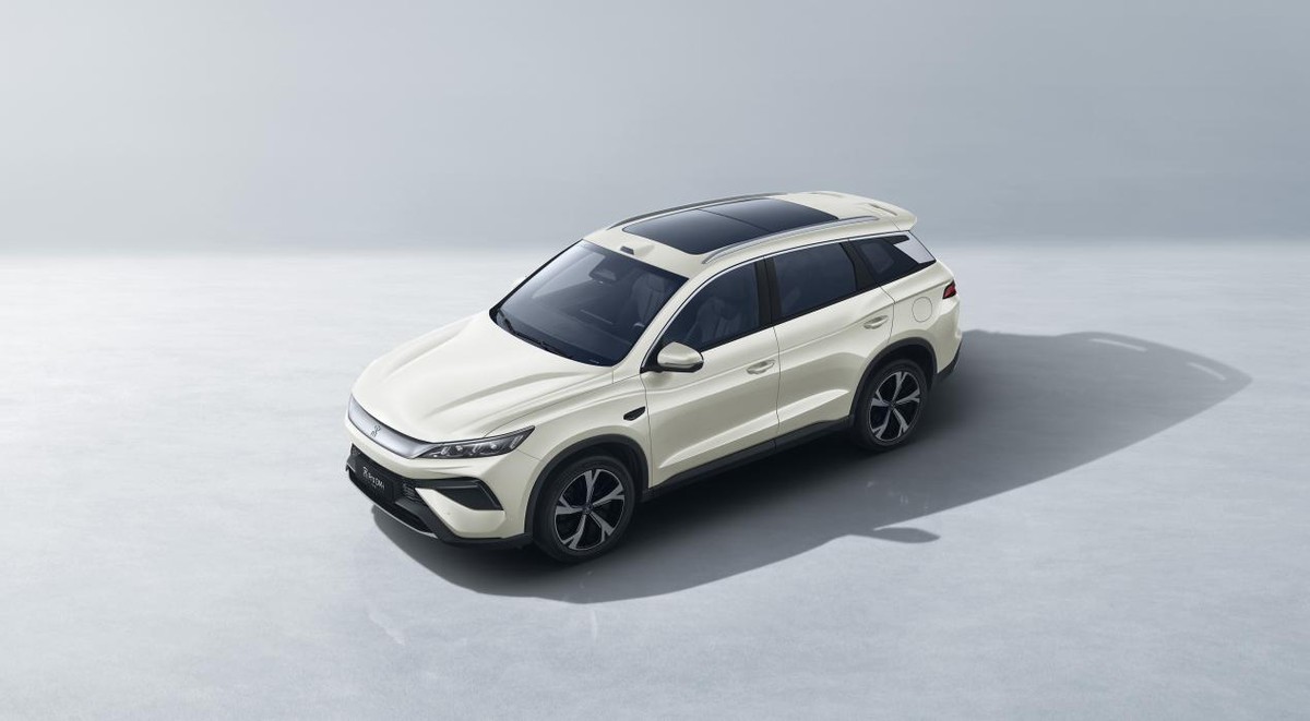 插混SUV宋Pro DM-i飞驰版上市，售9.99万起