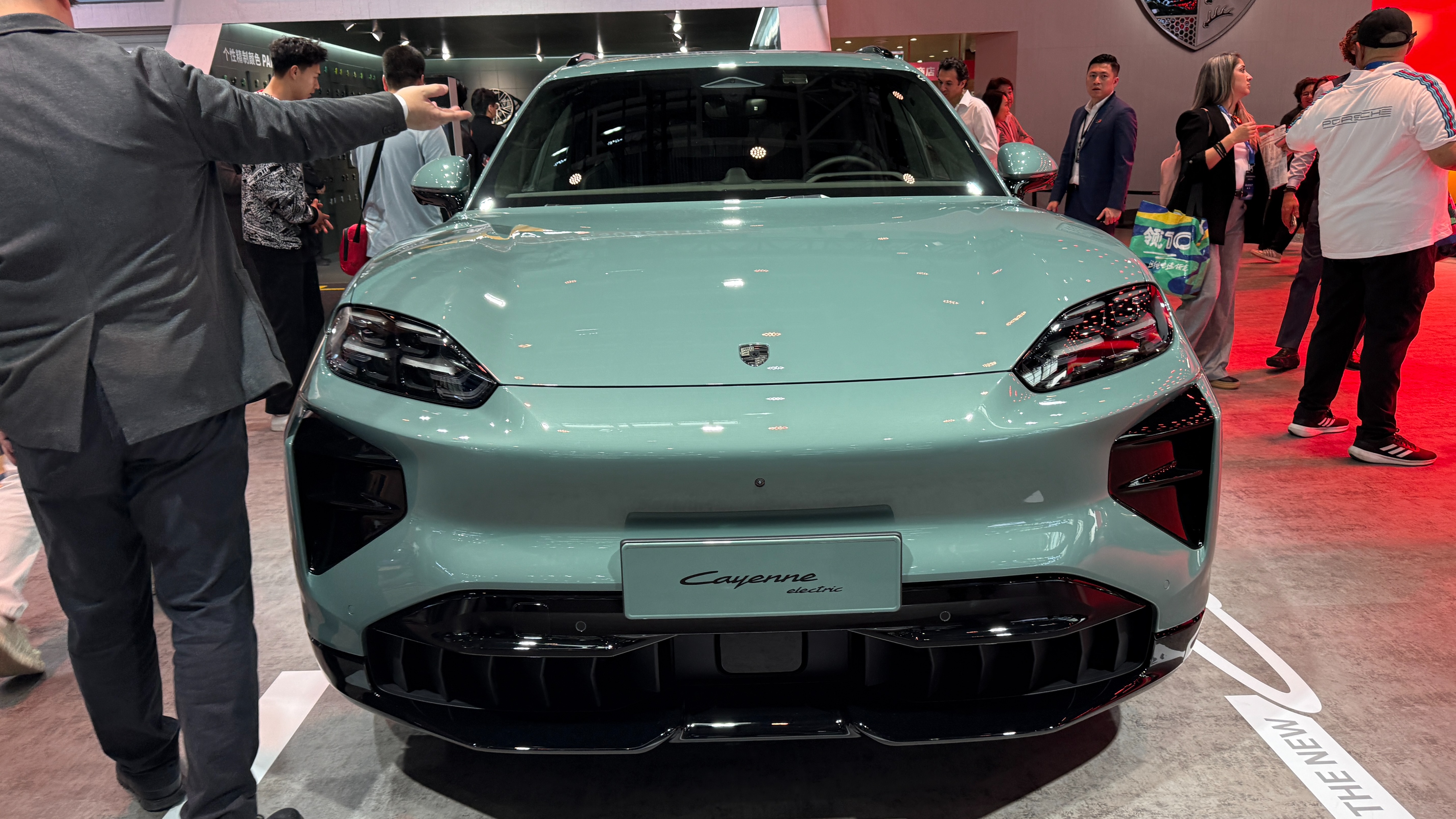 指导价111.8万起！保时捷卡宴Turbo纯电版正式上市