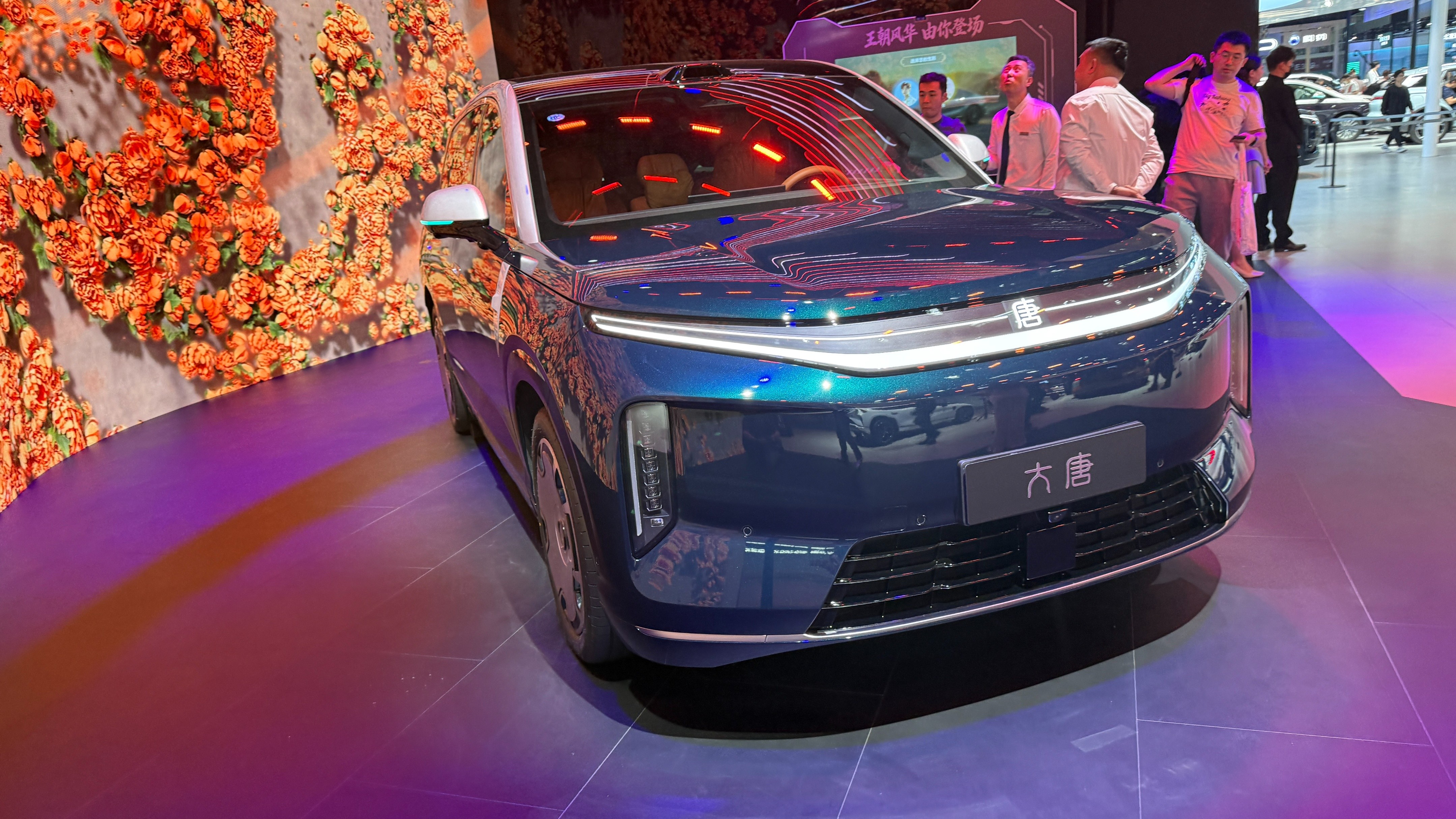 预售价25万元起，比亚迪大唐预售开启24小时突破30000台！