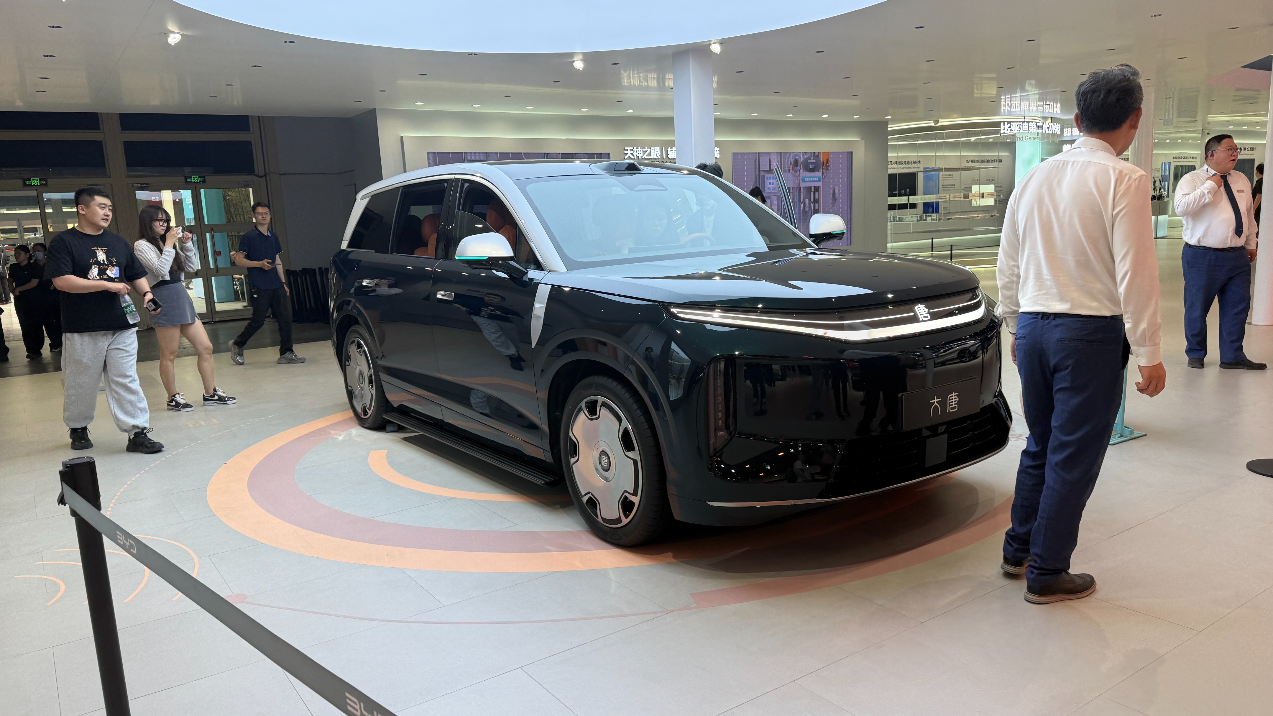 预售价25万元起，比亚迪大唐预售开启24小时突破30000台！