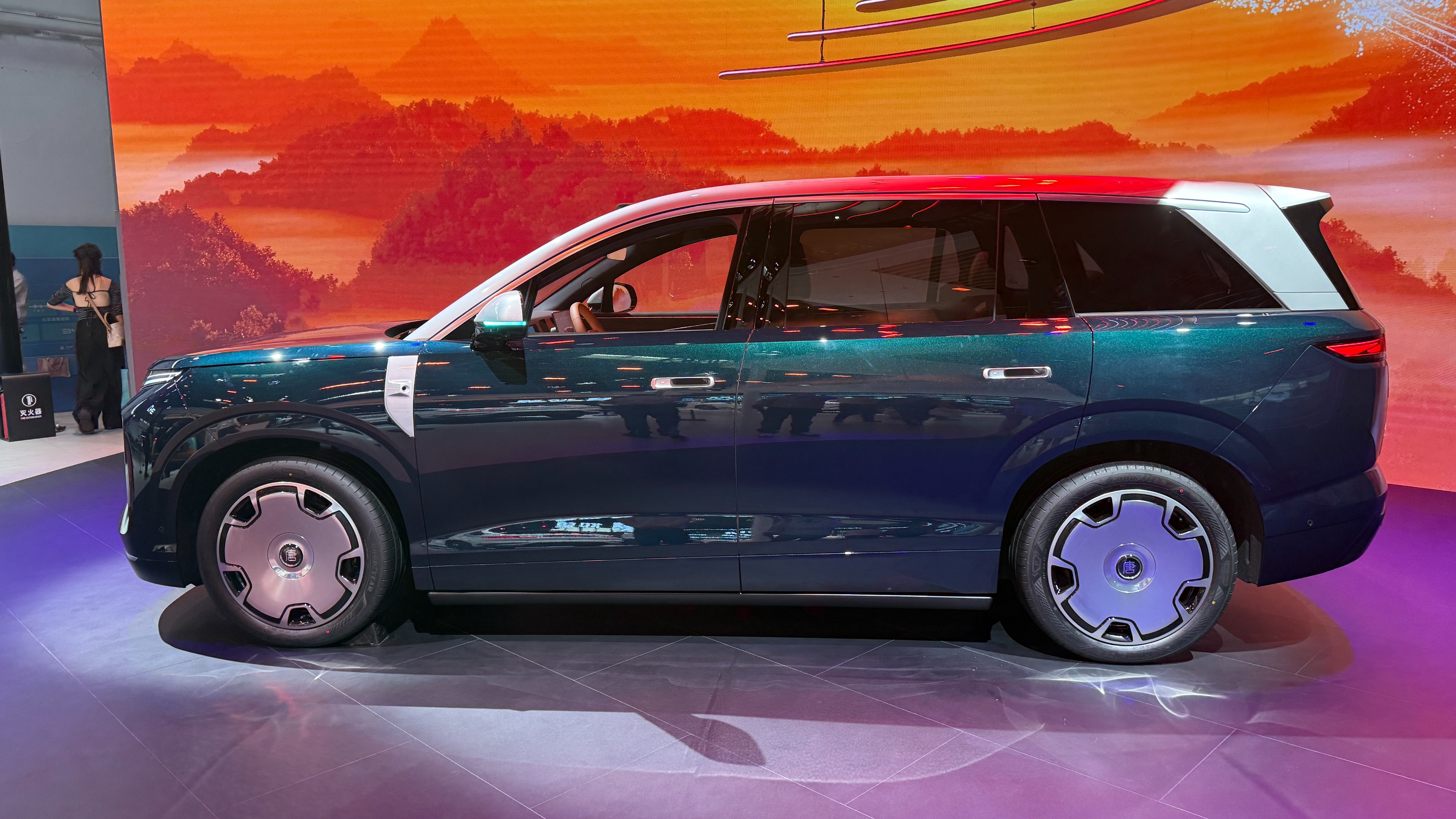 预售价25万元起，比亚迪大唐预售开启24小时突破30000台！