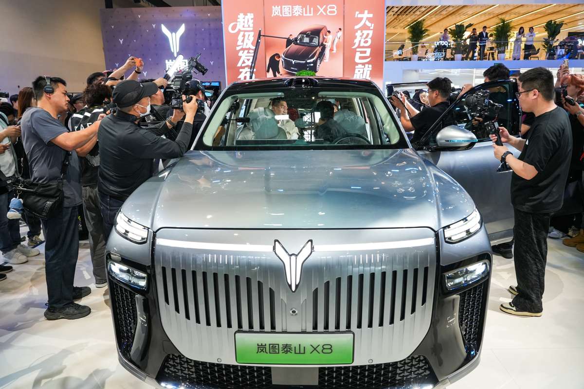 岚图三大行动加速国际化进程 让世界看见中国智造魅力