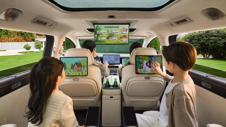 第二代腾势D9带来九大新迭代，上市价35.98万元起